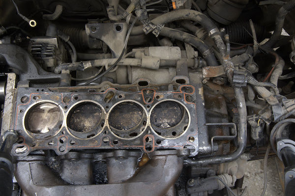 What Are the Symptoms of a Head Gasket Leak?